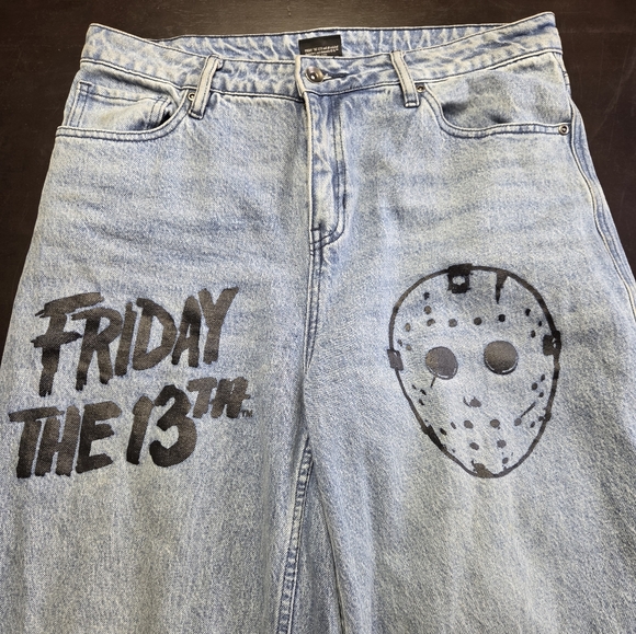 Friday The 13th Wide Leg Jeans Jason Lives Graphic Size 11 - Picture 6 of 6